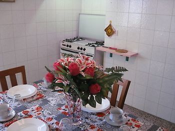Rosa Cottage Mestre Bagian luar foto